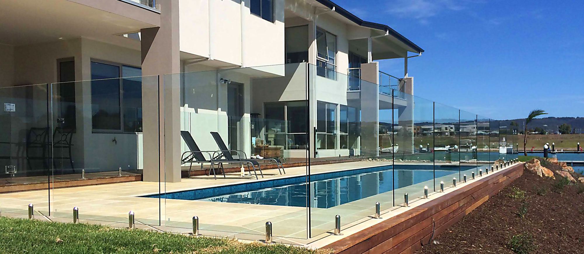 Pool & Spa Fencing Melbourne | Glass Pool Fencing